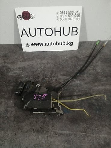Замок двери TOYOTA Kluger XU20 3MZFE HYBRID 2006 (б/у)