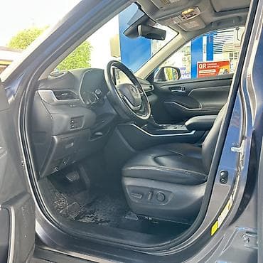 тойота хайлендер 2018 салон: Toyota Highlander: 2022 г., 3.5 л, Автомат, Бензин, Кроссовер — 4