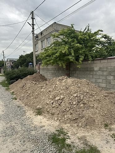 для засыпки: Отсыпной грунт/суглинок Если нужен грунт для подъема уровня участка — 2