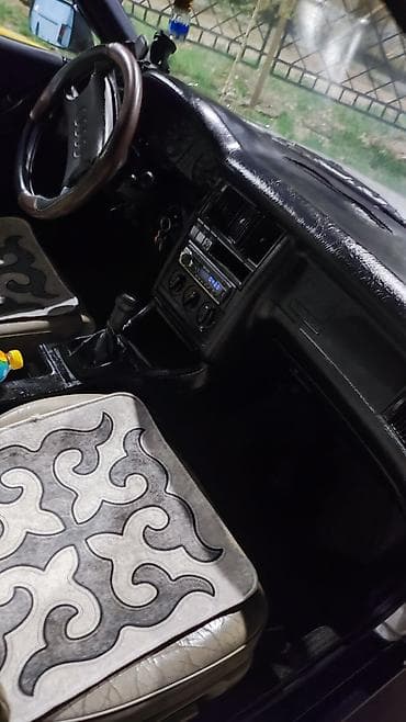 mazda mx 3: Audi 80: 1990 г., 1.8 л, Ручные, Бензин, Седан — 4