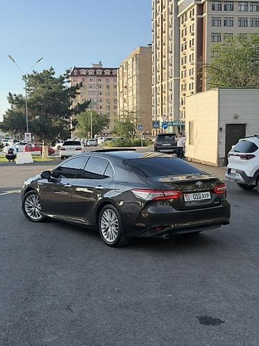 к5 тюнинг: Toyota Camry: 2018 г., 2.5 л, Вариатор, Гибрид, Седан — 4