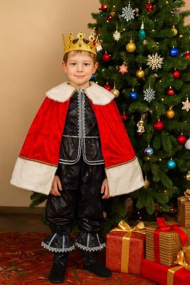 книжные стеллажи: Карнавальные костюмы на прокат для праздников и анимации В комплекте — 9