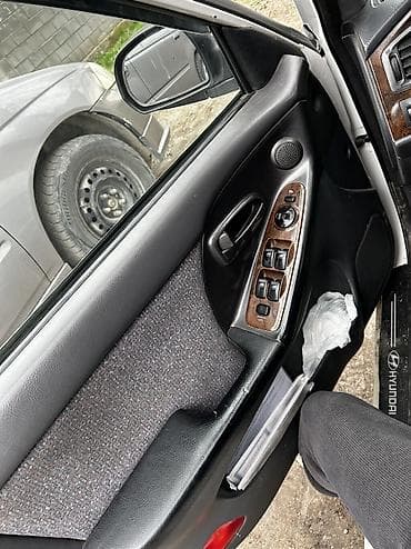 Hyundai Avante: 2001 г., 1.5 л, Автомат, Бензин, Седан — 7