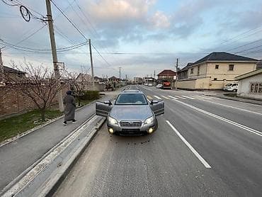 Subaru Outback: 2009 г., 2.5 л, Типтроник, Газ, Универсал — 4