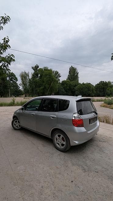 Транспорт: Honda Fit: 2002 г., 1.3 л, Автомат, Бензин, Хэтчбэк — 6