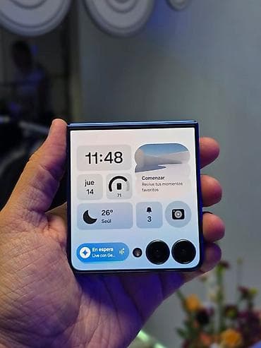 zet flip: Samsung Galaxy Z Flip7, Б/у, 256 ГБ, цвет - Черный, eSIM, 1 SIM — 2