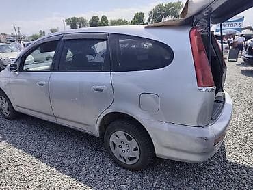 tayota funcargo: Honda Stream: 2002 г., 1.7 л, Автомат, Минивэн — 1