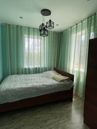 продаю дом на иссыкуле: Үй, 500 кв. м, 15 бөлмө, Менчик ээси — 2