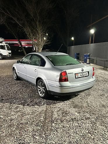 фара на субару: Volkswagen Passat: 2002 г., 1.8 л, Механика, Бензин, Седан — 4