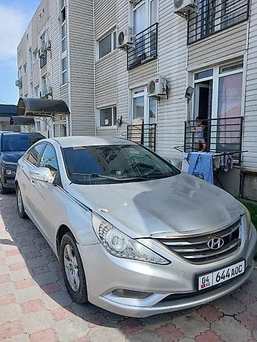 400000: Hyundai Sonata: 2012 г., 2 л, Автомат, Газ, Седан — 2