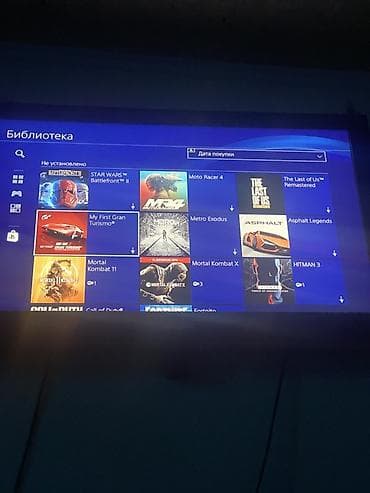игровые консоли playstation 4: Продаю playstation 4 с играми, и 2мя контроллерами, так же подставкой — 5