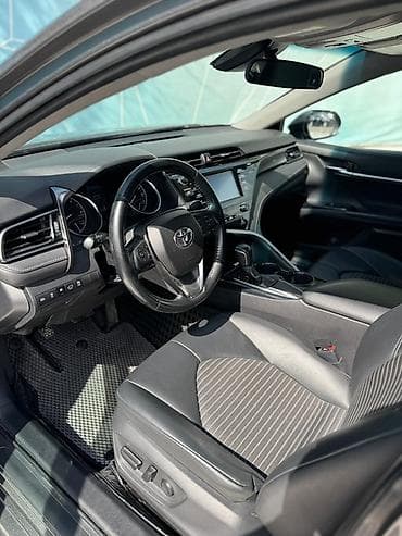 chevrolet comaro: Toyota Camry: 2019 г., 2.5 л, Автомат, Бензин, Седан — 5
