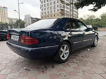 компр: Mercedes-Benz E-Class: 1997 г., 2 л, Автомат, Газ, Седан — 2