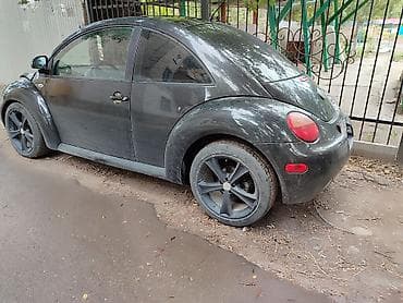 Транспорт: Volkswagen Bettle: 1999 г., 0.2 л, Автомат, Бензин, Хэтчбэк — 2