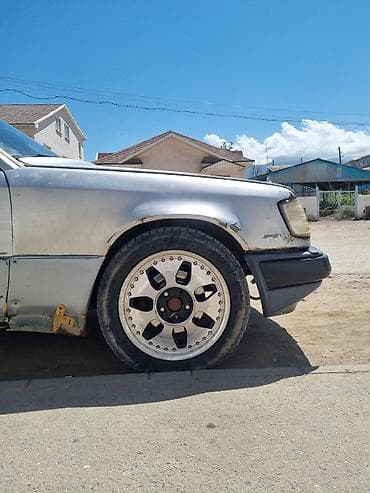 мерседес т 1: Mercedes-Benz W124: 1990 г., 2.6 л, Автомат, Бензин, Седан — 5
