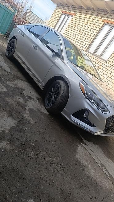 Hyundai Sonata: 2019 г., 2.4 л, Автомат, Бензин, Седан