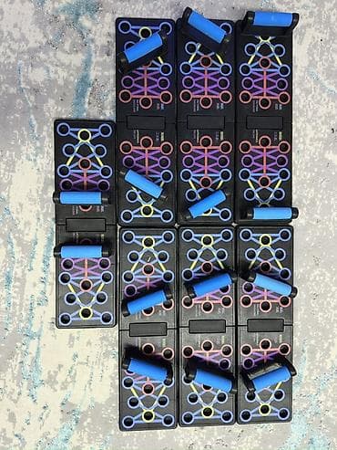 Спорт и хобби: Многофункциональная доска для отжиманий с разметкой и парой съемных — 1