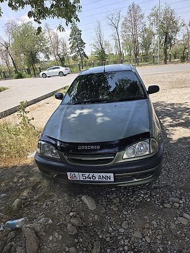 Toyota Avensis: 2002 г., Автомат, Бензин, Седан