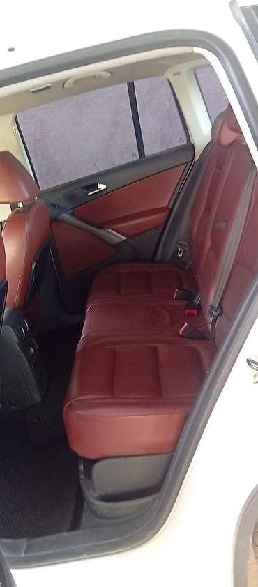 devo matiz: Volkswagen Tiguan: 2009 г., Автомат, Кроссовер — 8