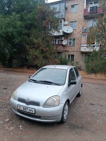радио для авто: Toyota Yaris: 2000 г., 1.3 л, Автомат, Бензин, Хэтчбэк — 2