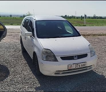 бардачок стрим: Honda Stream: 2002 г., 2 л, Автомат, Газ, Минивэн — 5