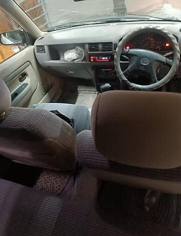 Продажа авто: Mazda Demio: 1997 г., 1.3 л, Бензин, Хэтчбэк — 5