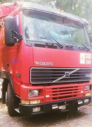 audi s line: Тягач, Volvo — 1