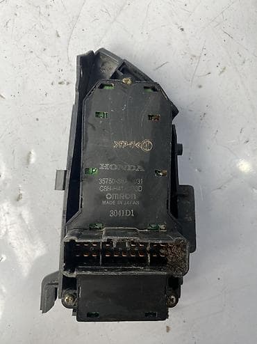 ps 3: Блок управления стеклоподъёмниками (главный, водительская дверь). - — 2