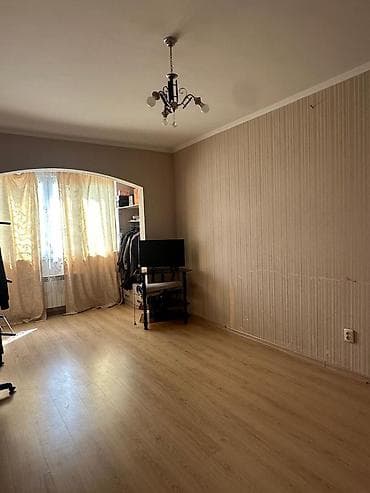 variant kg: 1 комната, 45 м², 106 серия улучшенная, 7 этаж, Евроремонт — 3