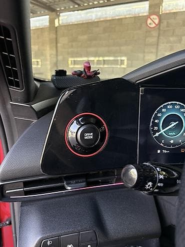 тоннели: Hyundai Elantra: 2020 г., 1.6 л, Автомат, Бензин, Седан — 4