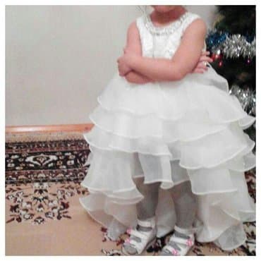 платье дордой: Детское платье, цвет - Белый, Б/у — 3