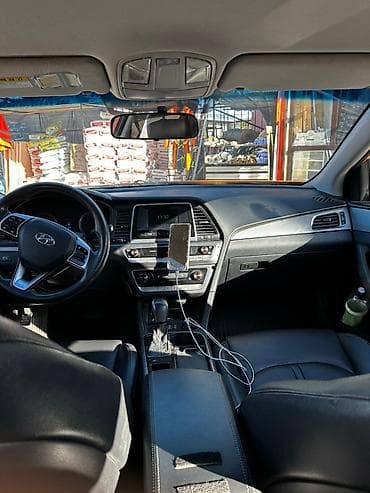 Транспорт: Hyundai Sonata: 2019 г., 2 л, Газ, Седан — 5