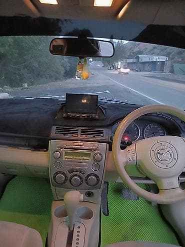 скутер bars: Mazda Demio: 2003 г., Автомат, Бензин, Хэтчбэк — 10