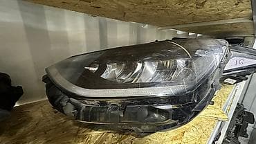 Передняя левая фара Ford