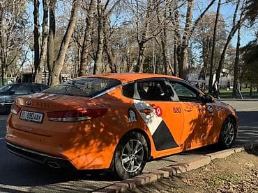 авто для такси: Kia K5: 2017 г., 2 л, Автомат, Газ, Седан — 2