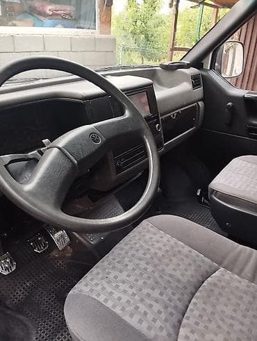 daf cf: Volkswagen Transporter: 1991 г., 1.9 л, Механика, Дизель, Фургон — 9