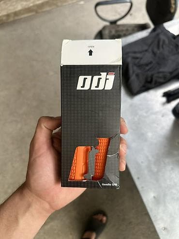 фикс: Грипсы ODI для руля велосипеда - Тип: ручки для руля (Handle Grip) с — 1