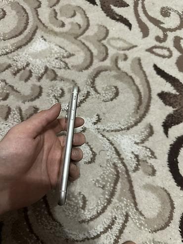 купить бу iphone 11: IPhone 11, Б/у, Белый — 3