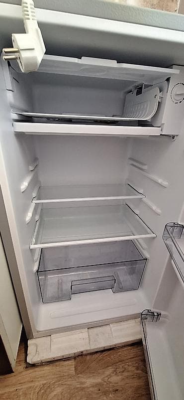 a 73: СРОЧНО в сязи с переездом продается почти новый холодильник. Был в — 2