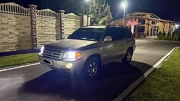 Toyota Highlander: 2005 г., 2.4 л, Автомат, Бензин, Кроссовер