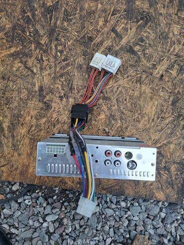 музыка на авто: Бу автомагнитола Китай, USB, AUX!!! — 3