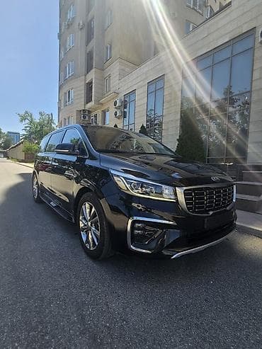 сед: Kia Carnival: 2019 г., 2.2 л, Дизель — 4