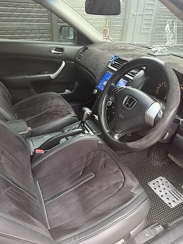 black edition: Honda Accord: 2002 г., Автомат, Бензин, Седан — 8