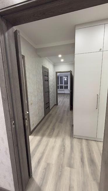Квартиры: 2 комнаты, 68 м², АЮ Гранд 2 этаж, Евроремонт — 10