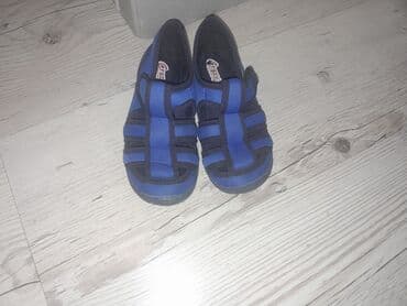 детский национальный костюм для мальчика: РАЗНЫЕ ДЕТСКИЕ ОБУВИ, КАЧЕСТВЕННЫЕ Б/У, РАЗМЕРЫ НАЧИНАЮТСЯ ОТ 24 Р — 4