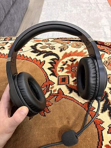 Полноразмерные, Bloody, Б/у, Проводные, Геймерские at lalafo.kg Полноразмерные, Bloody, Б/у, Проводные, Геймерские