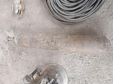 Комплект для газовой сварки/резки металла Состав: - Баллон газовый — 2