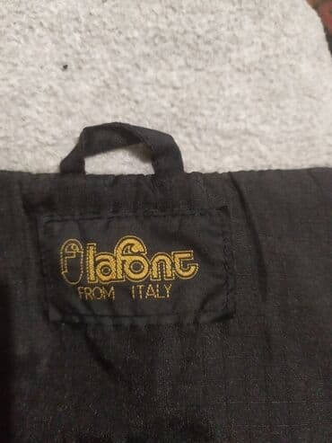 Үлпөт көйнөктөрү жана аксессуарлар: Яркая худи/куртка с капюшоном на молнии. Особенности: - Цвет и принт — 4