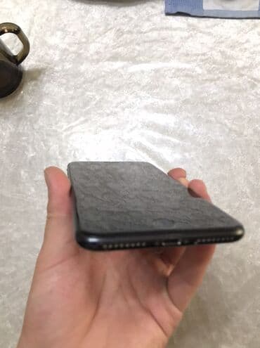 айфон 7 плюс: IPhone 7 Plus, Колдонулган, 256 ГБ, Кара, Каптама, Заряддоочу түзүлүш, 99 % — 4