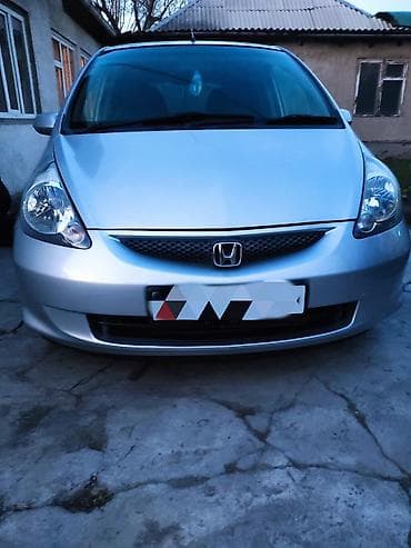 Honda Fit: 2002 г., 1.5 л, Вариатор, Бензин, Хэтчбэк